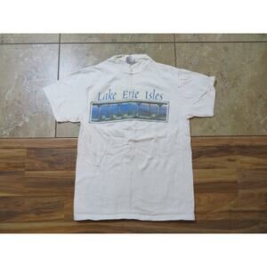 Lake Erie Isles White T-Shirt Lakefront Graphic Sz M 1990s